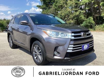 Used 2019 Toyota Highlander XLE