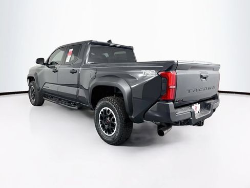 Used 2026 Toyota Tacoma TRD Off-Road AWD/4WD image 7