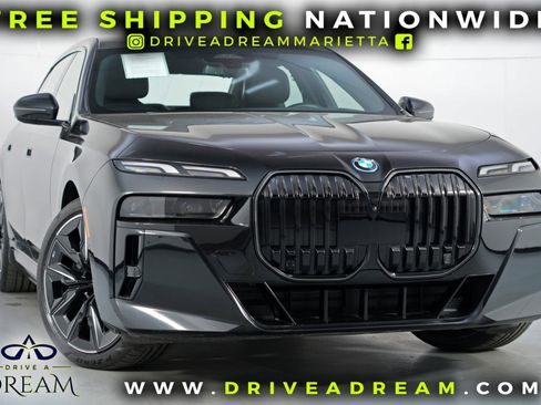 Used 2024 BMW i7 eDrive50 w/ M Sport Package image 2