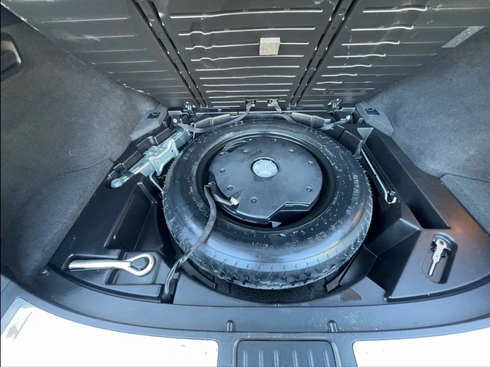 Used 2012 INFINITI FX35 2WD w/ Premium Pkg image 48