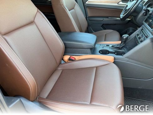 Used 2021 Volkswagen Atlas SE FWD image 11