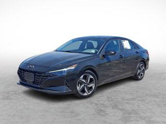 Used 2023 Hyundai Elantra SEL w/ Convenience Package FWD video 1
