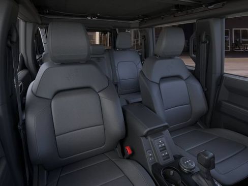 New 2026 Ford Bronco Outer Banks AWD/4WD image 10
