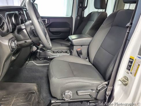 Used 2023 Jeep Wrangler Unlimited Sport AWD/4WD image 8