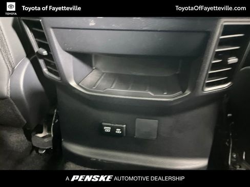 Used 2025 Toyota Tundra SR5 w/ SR5 Premium Package AWD/4WD image 8