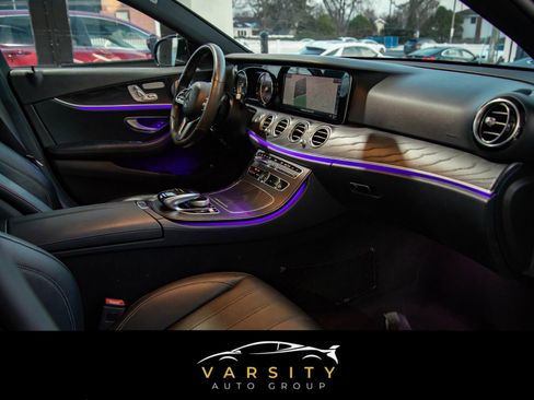 Used 2019 Mercedes-Benz E 450 4MATIC Sedan w/ Premium Package image 18