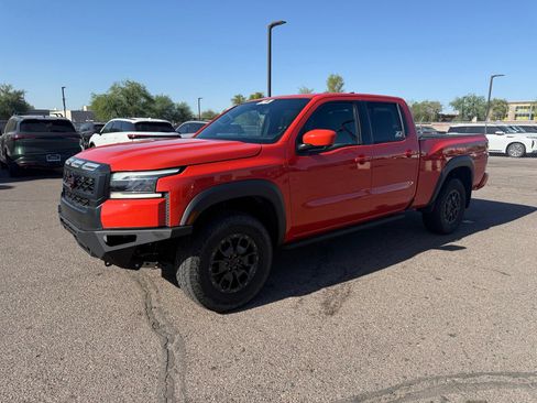 Used 2025 Nissan Frontier PRO-4X w/ Pro Premium Package AWD/4WD image 1