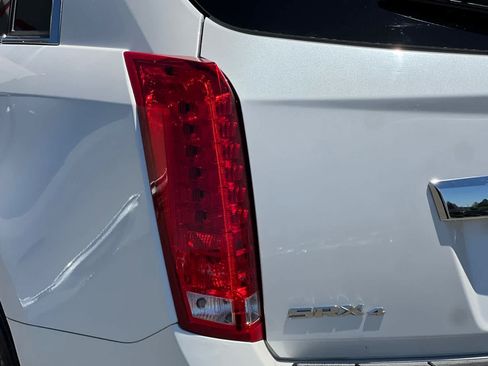 Used 2016 Cadillac SRX Luxury w/ Driver Awareness Package AWD/4WD image 34