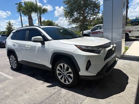 Used 2022 Toyota RAV4 XLE Premium FWD image 2