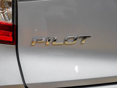 Used 2020 Honda Pilot LX image 53