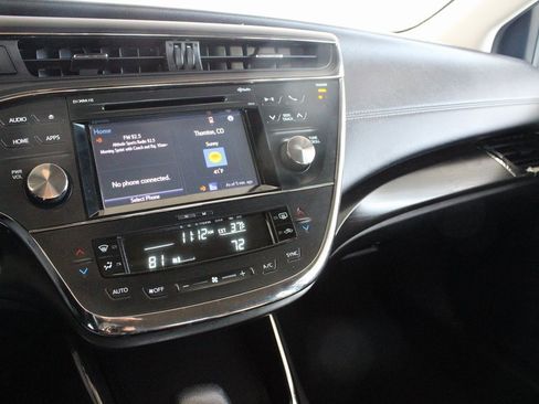 Used 2017 Toyota Avalon XLE image 25
