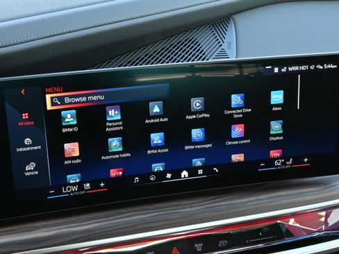 New 2026 BMW 740i image 17