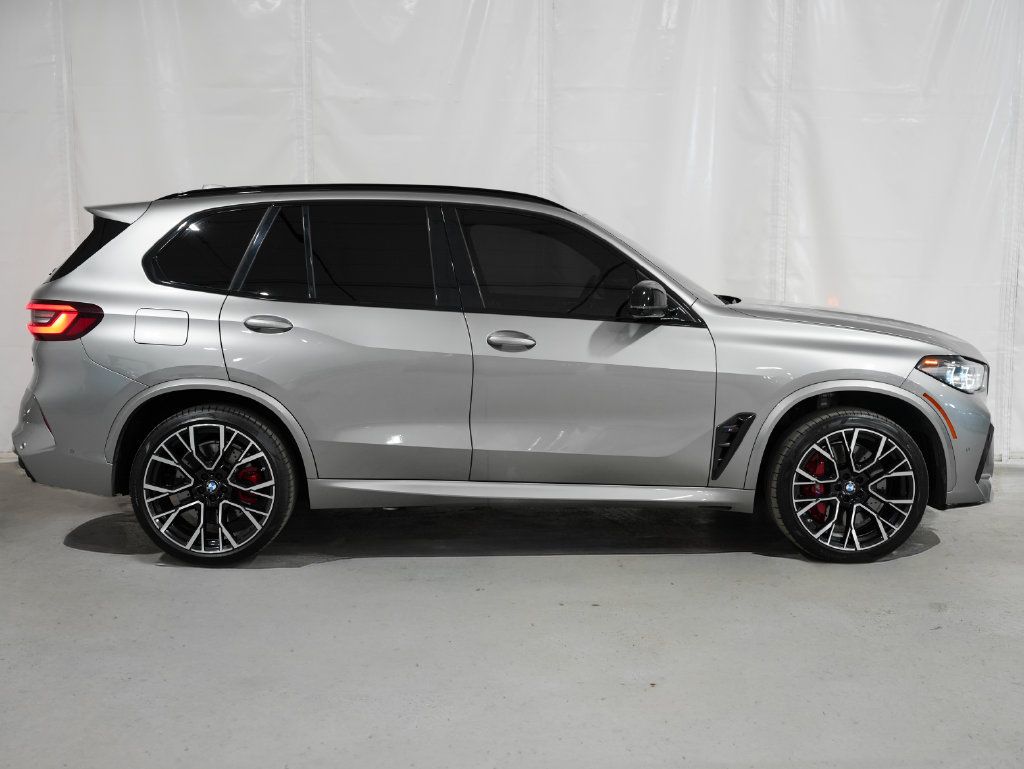 Used 2022 BMW X5 M w/ Competition Package 2 AWD/4WD image 7