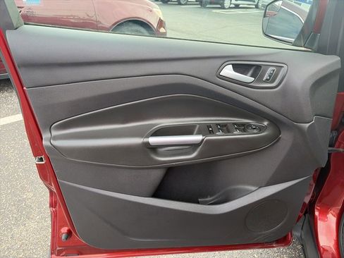 Used 2014 Ford Escape SE FWD image 13