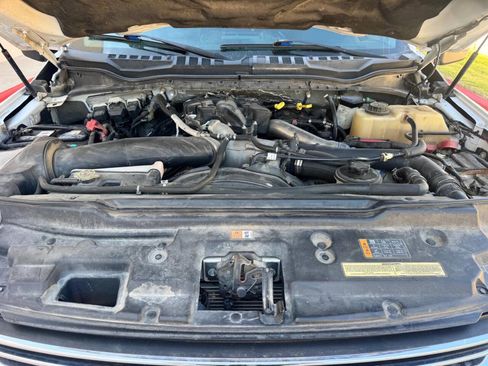 Used 2017 Ford F350 Lariat w/ FX4 Off-Road Package image 41