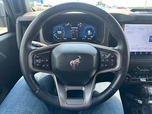 Used 2025 Ford Bronco Badlands AWD/4WD image 37