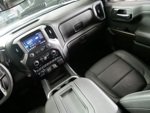 Certified 2020 Chevrolet Silverado 1500 LT Trail Boss image 11