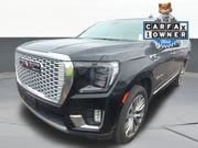 Used 2021 GMC Yukon XL Denali w/ Denali Premium Package