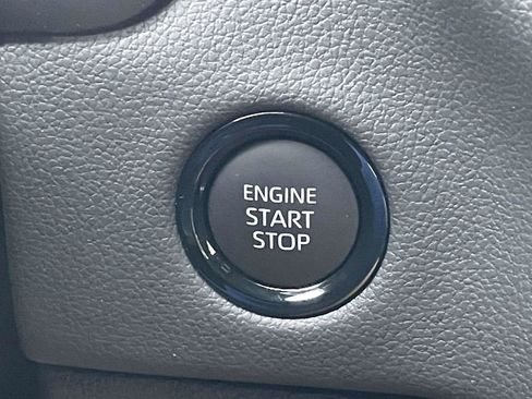 New 2026 Toyota Tundra Limited AWD/4WD image 34