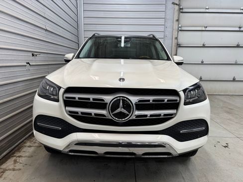 Used 2020 Mercedes-Benz GLS 450 4MATIC image 2