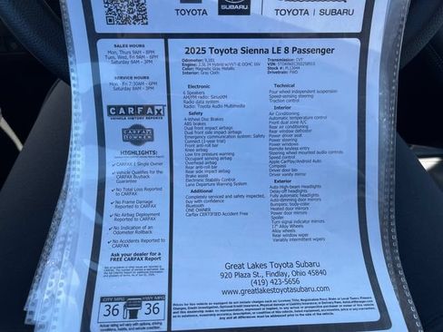 Used 2025 Toyota Sienna LE FWD image 27