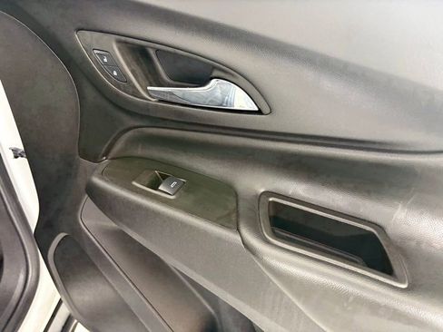 Used 2024 Chevrolet Equinox LT image 13