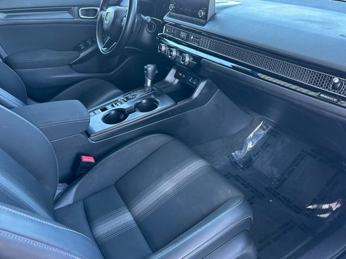 Certified 2024 Honda Civic Sport image 33