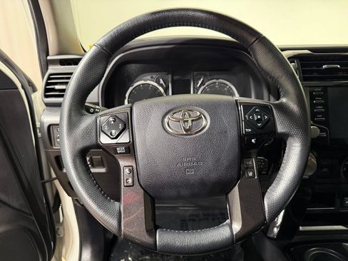 Used 2021 Toyota 4Runner TRD Off-Road Premium w/ Moonroof Package AWD/4WD image 24