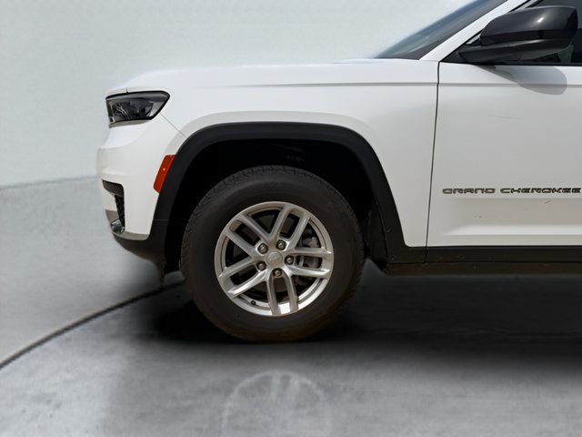 Used 2023 Jeep Grand Cherokee L Laredo AWD/4WD image 67