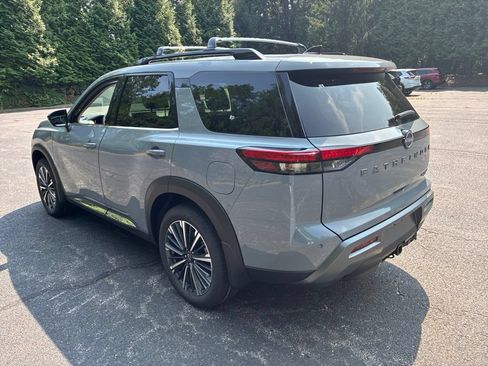 New 2026 Nissan Pathfinder Platinum AWD/4WD image 5