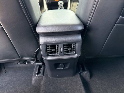 Used 2025 Toyota RAV4 LE AWD/4WD image 21
