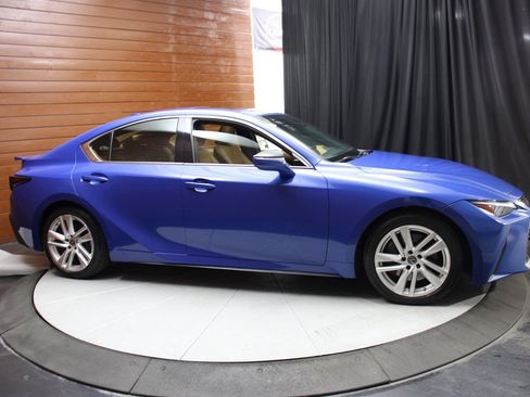 Used 2021 Lexus IS 300 w/ Comfort Package RWD image 18
