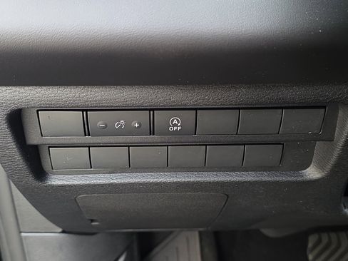 New 2026 Mitsubishi Outlander ES FWD image 26