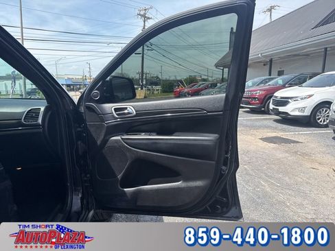 Used 2022 Jeep Grand Cherokee Limited RWD image 35