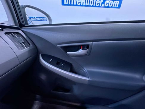 Used 2010 Toyota Prius Five image 35