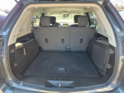 Used 2017 GMC Terrain SLE w/ Technology Package image 13