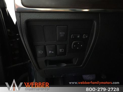 Used 2016 Toyota Land Cruiser w/ Four Season Floor Mat Package AWD/4WD image 33
