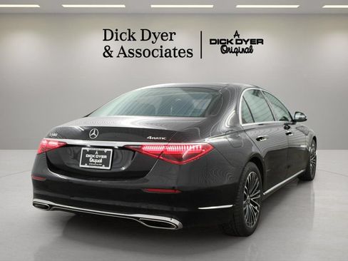 Used 2024 Mercedes-Benz S 580 4MATIC Sedan image 11