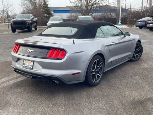 Used 2022 Ford Mustang Premium image 7