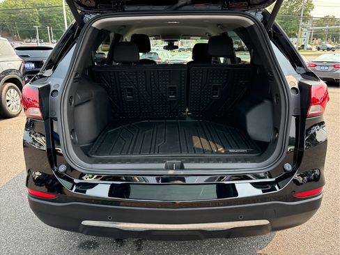 Certified 2024 Chevrolet Equinox LT w/ LPO, Floor Liner Package FWD image 27