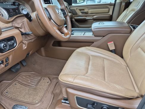 Used 2019 RAM 1500 Limited AWD/4WD image 10