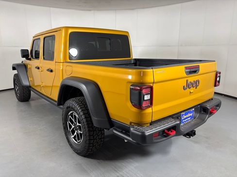 New 2026 Jeep Gladiator Rubicon w/ Steel Power Dome Hood Package AWD/4WD image 6