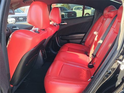 Used 2022 Dodge Charger R/T w/ Blacktop Package image 13