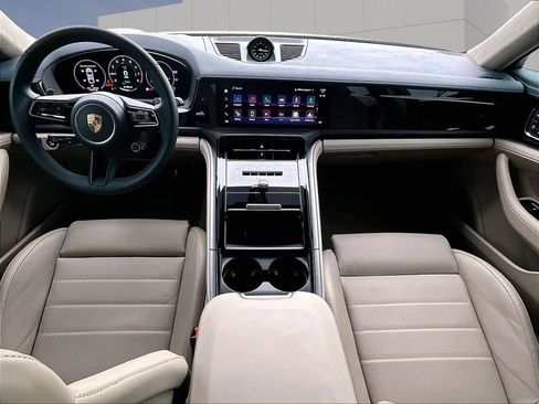 Used 2026 Porsche Panamera 4 E-Hybrid AWD/4WD image 14