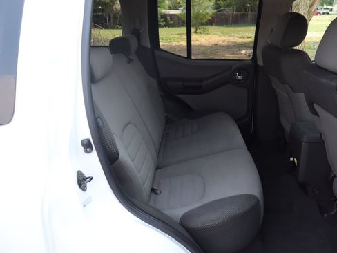 Used 2007 Nissan Xterra S w/ Utility Pkg AWD/4WD image 21