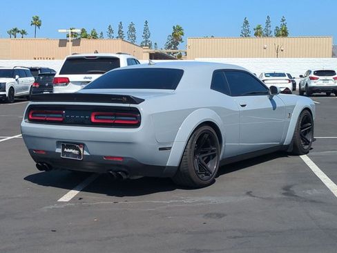 Used 2022 Dodge Challenger R/T Scat Pack RWD image 5