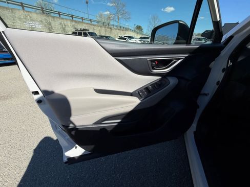 Certified 2022 Subaru Forester image 17