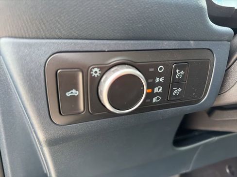 New 2026 Ford Maverick XLT image 18