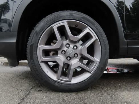 Certified 2023 Honda Passport EX-L image 9