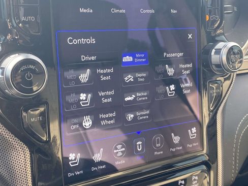 Used 2021 RAM 1500 Limited image 20